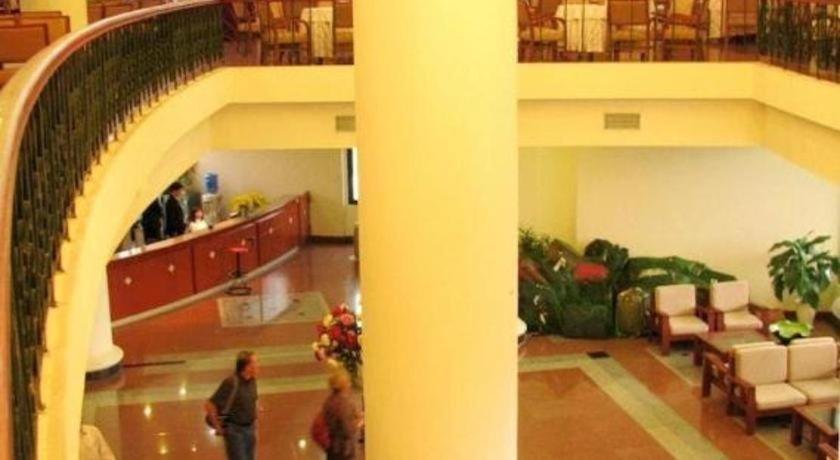 Hotel Cwd 3*