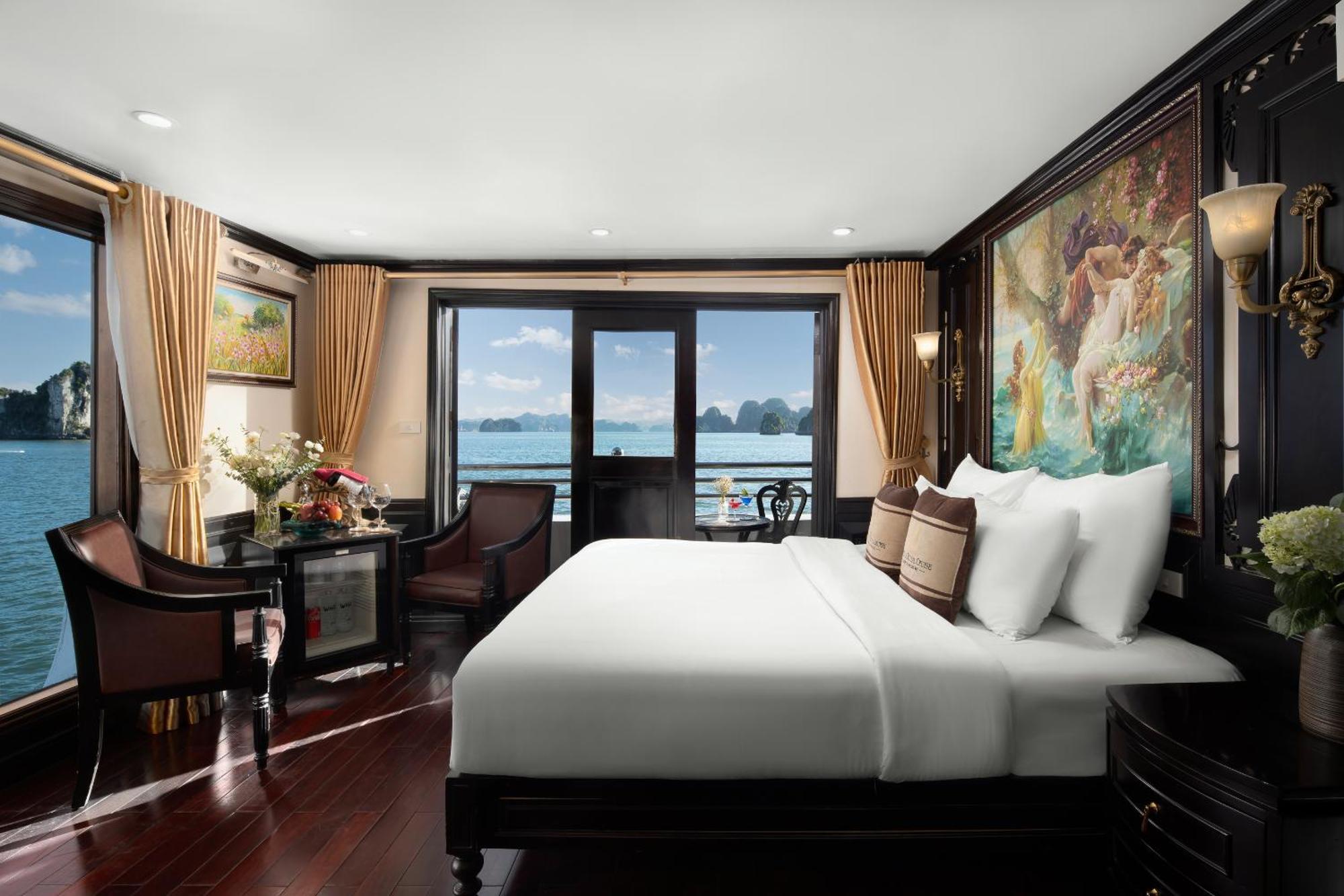 Du Thuyền Athena Royal 5* Hạ Long