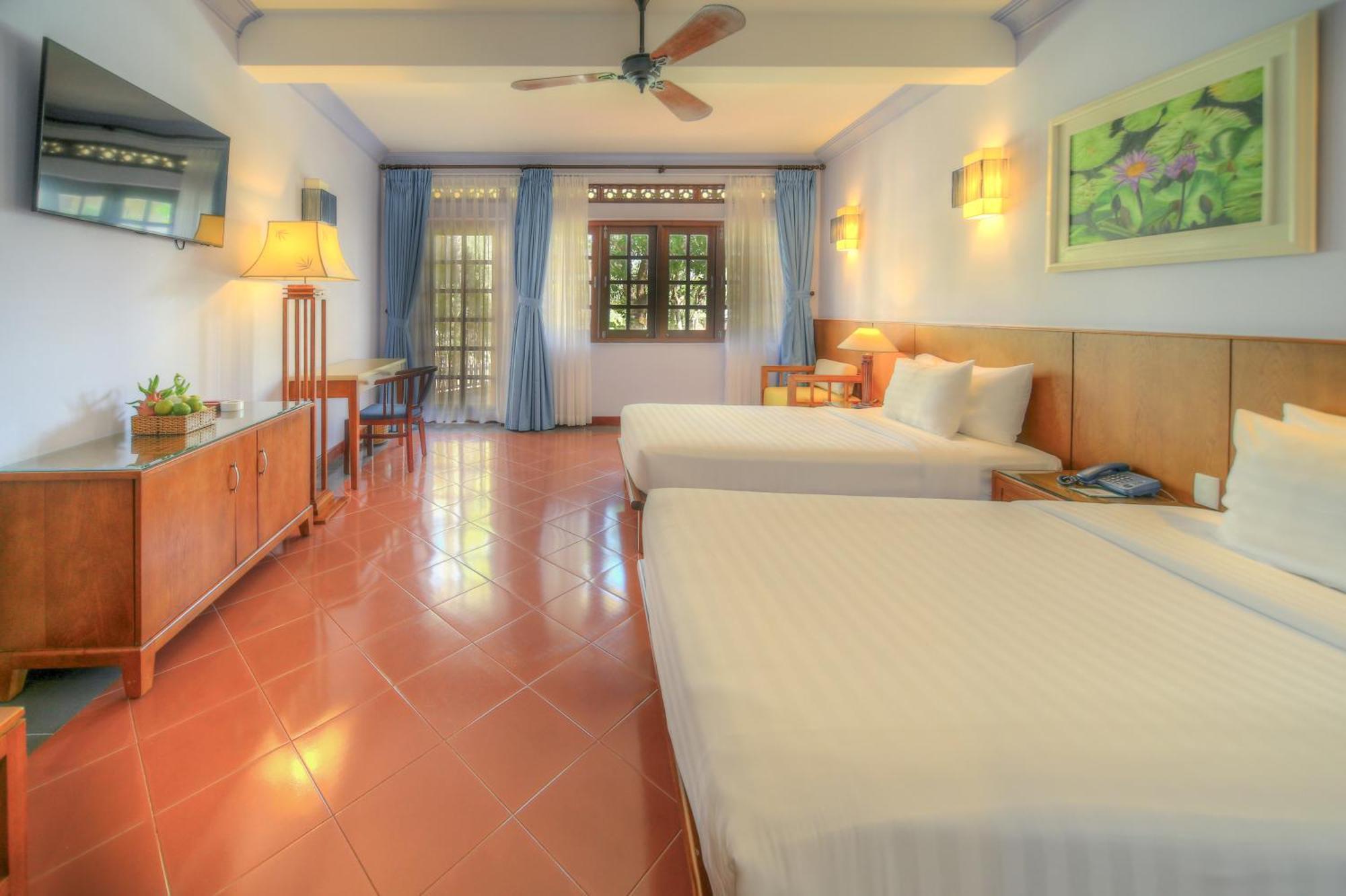 Phu & Resort