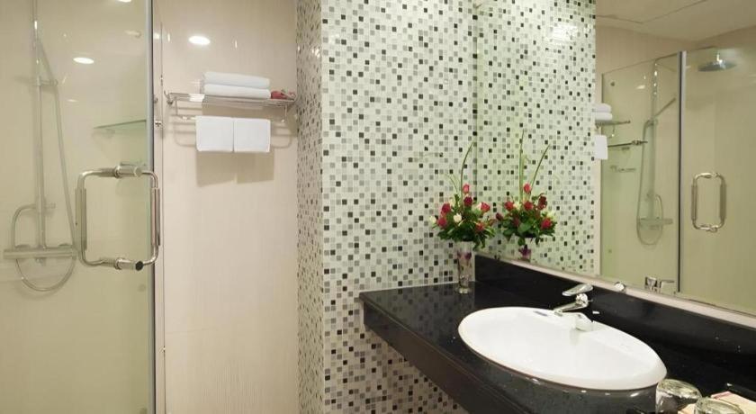 Hotel Cwd 3*