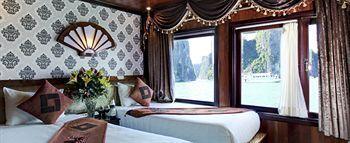 Glory Premium Cruises Hotel 4*