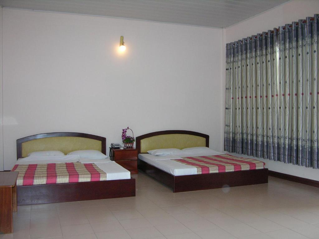 Pacific Hotel 2*