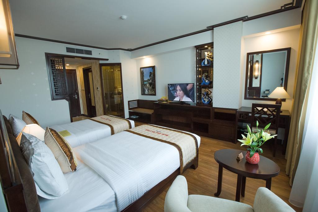 New Star Ha Long
