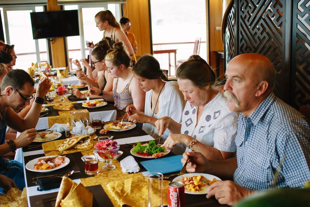 Cristina Diamond Cruise  Ha Long