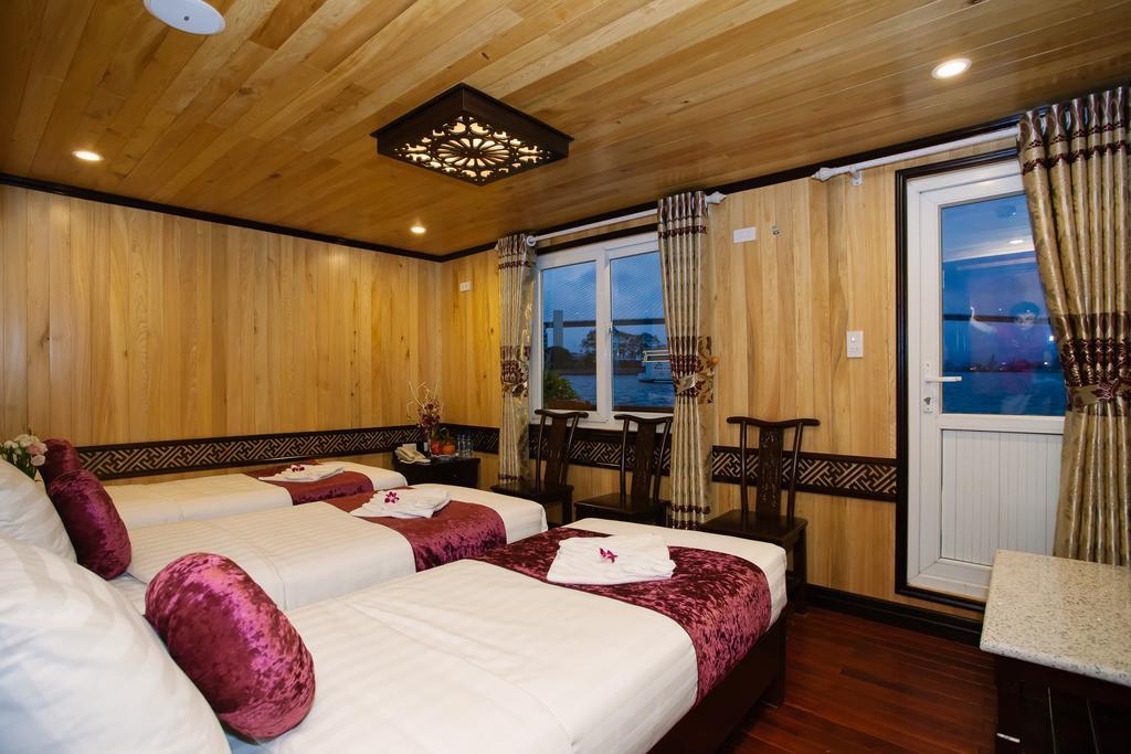 Cristina Diamond Cruise 4* Ha Long