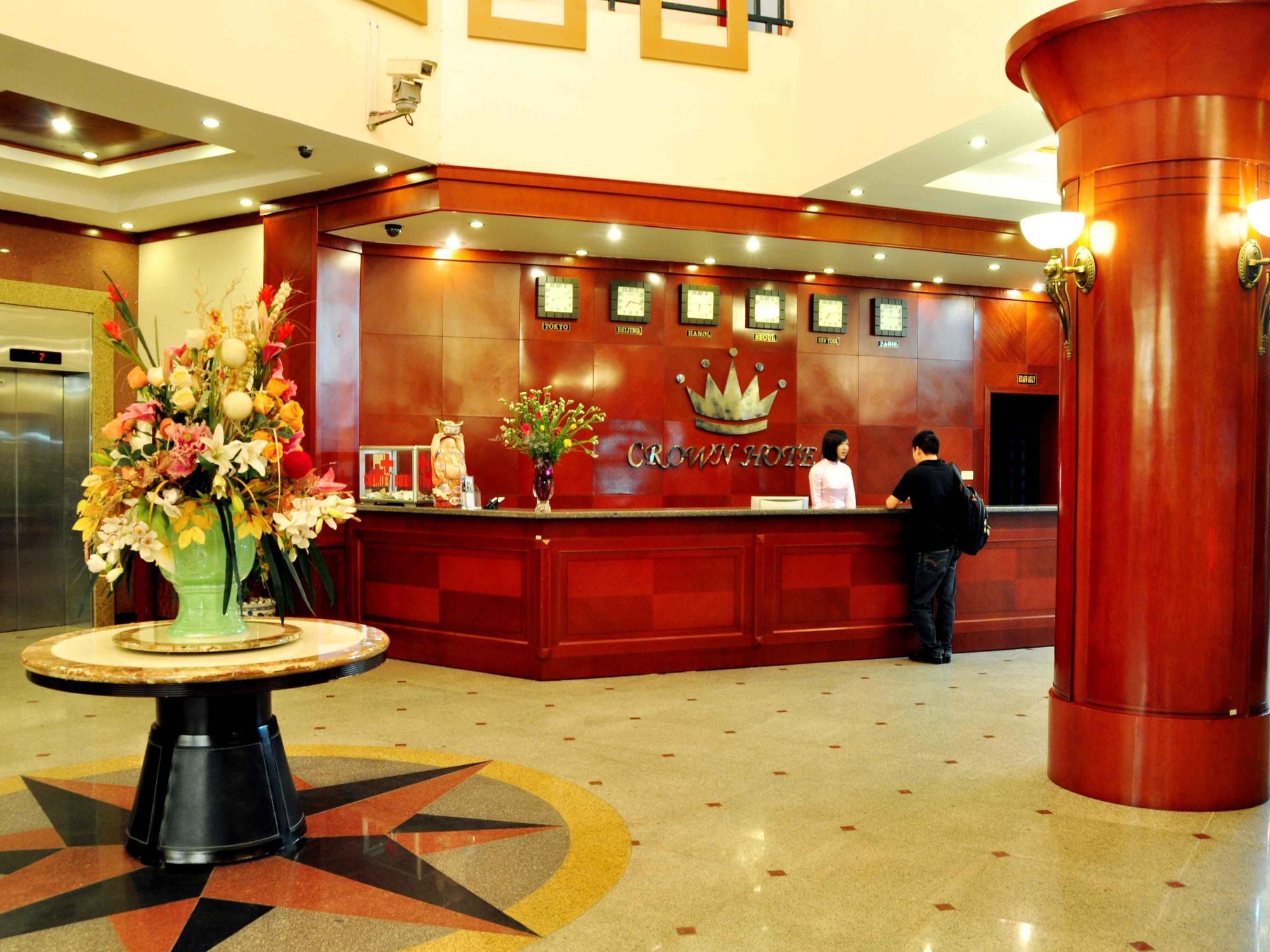 Crown Ha Long