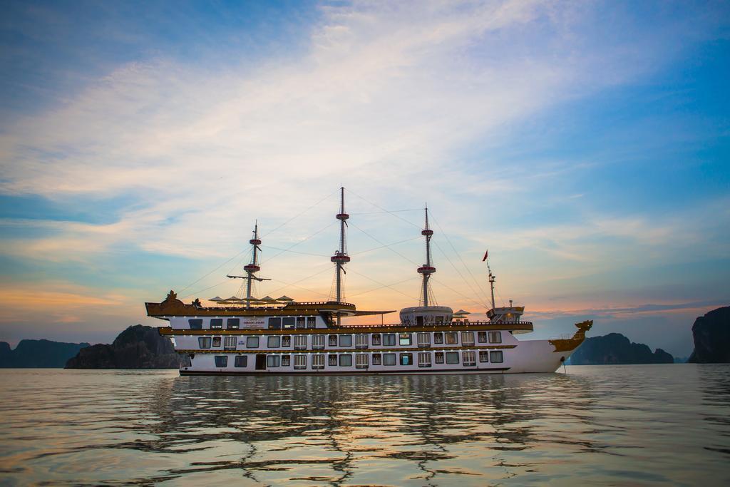 Dragon Legend Cruise  Ha Long