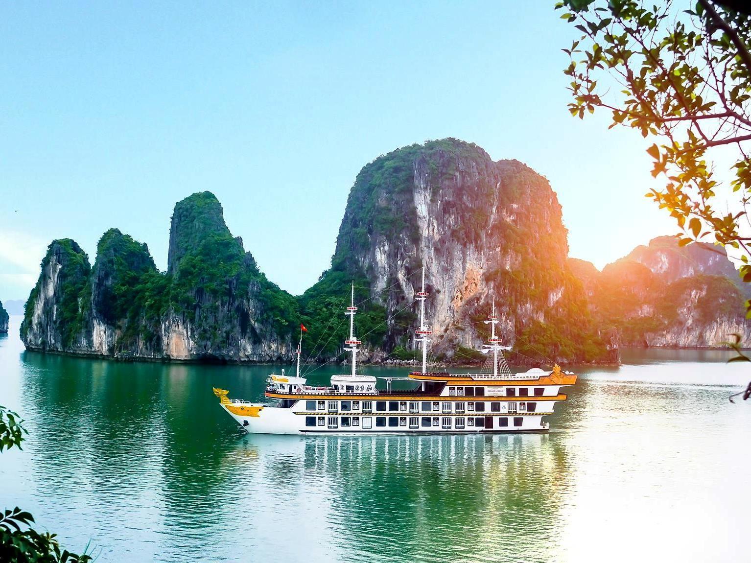  Dragon Legend Cruise Ha Long