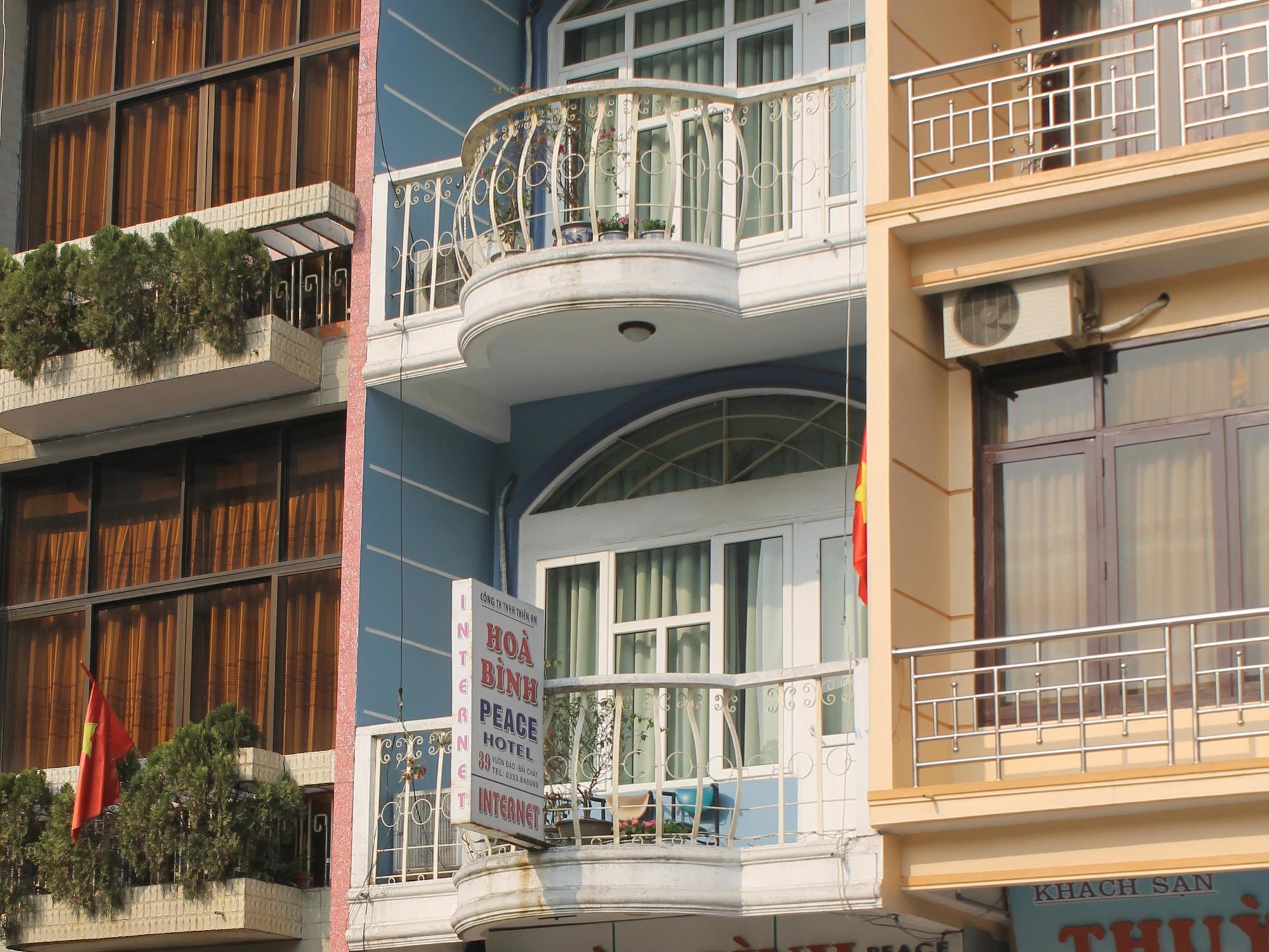 Hotel Peace