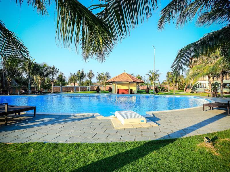 Khu nghỉ mát Blue Bay Mui Ne & 4*