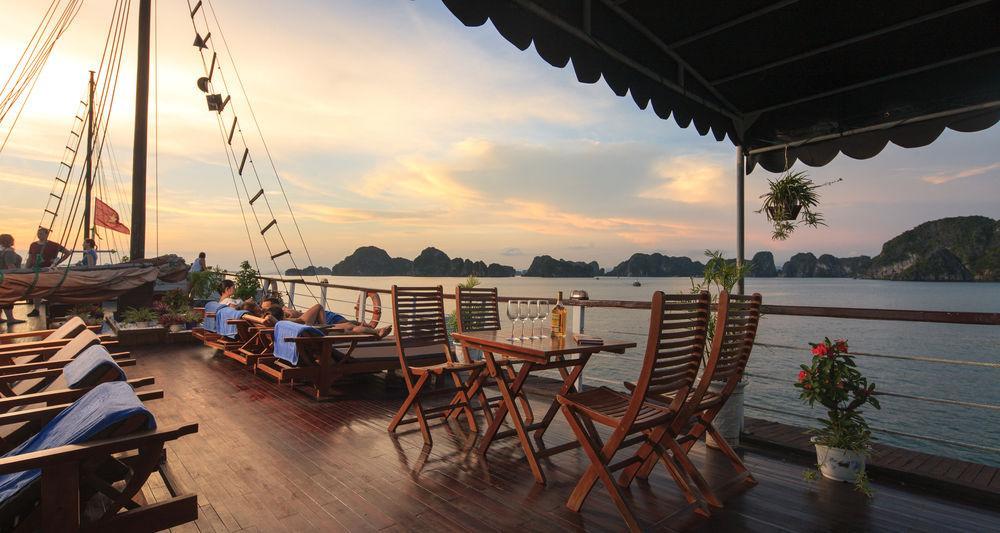 Garden Bay Luxury Cruise Ha Long