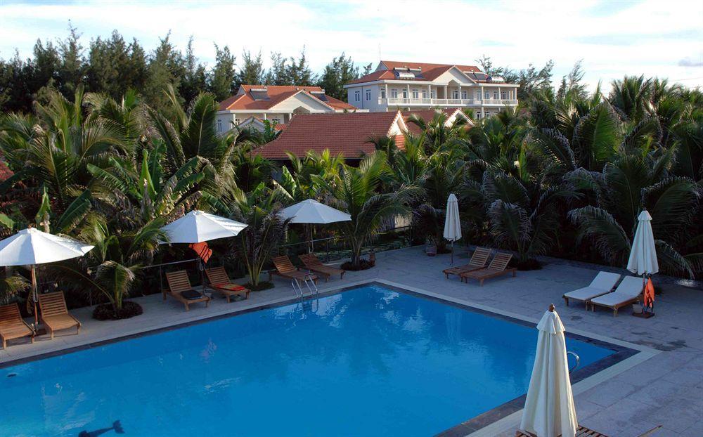 Saigon Emerald Resort