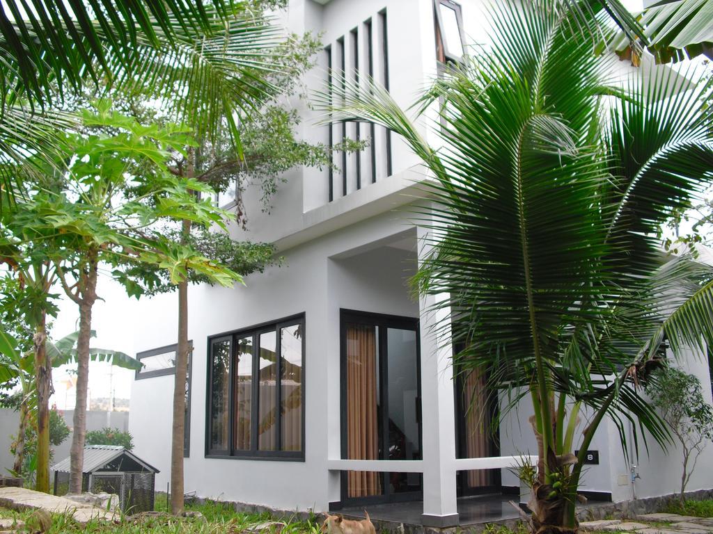 Villa Nguyen Minihouse *