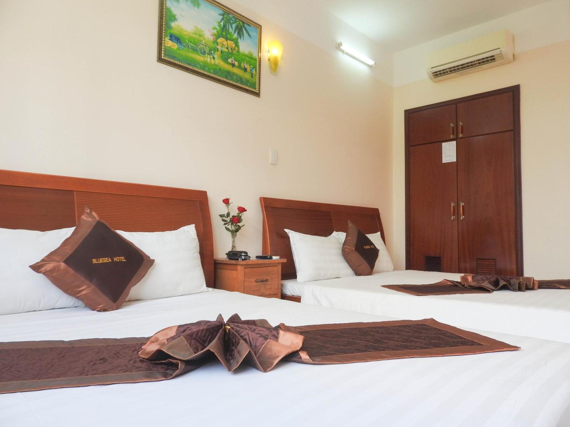 Khách sạn Blue Sea 2*