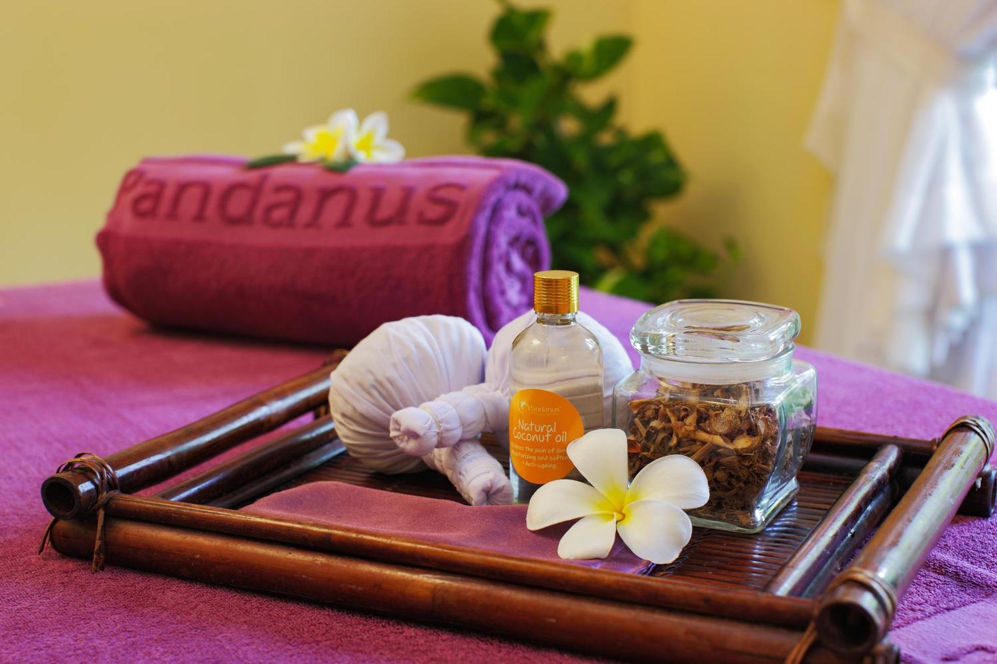 Resort Pandanus 4*