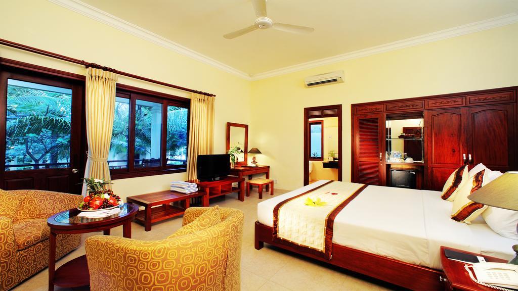 Golden Coast & Resort 4*