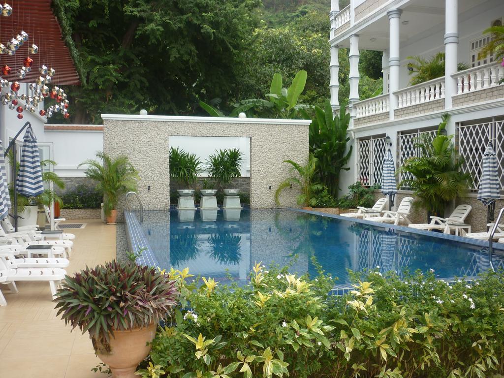 Valley Mountain Hotel 3*