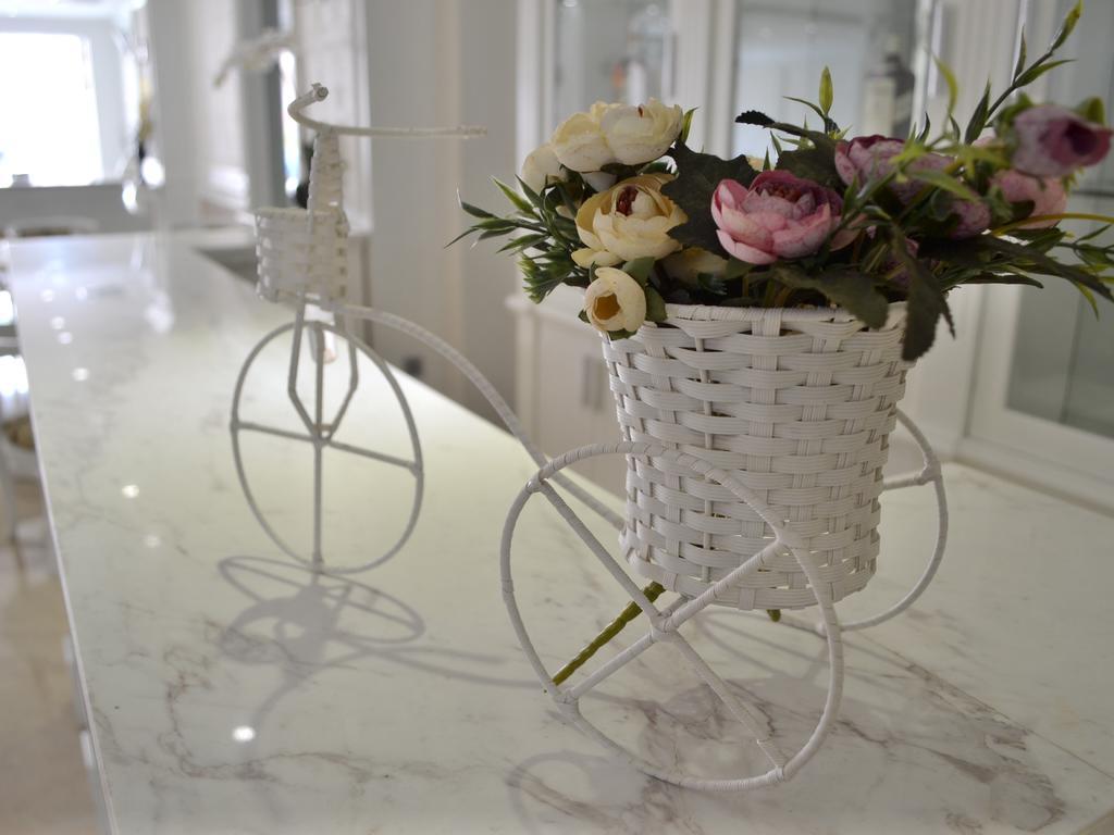 Bay Palace Khách sạn 3*