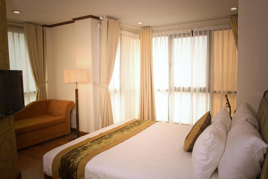 Sunset Westlake 3* Hanoi