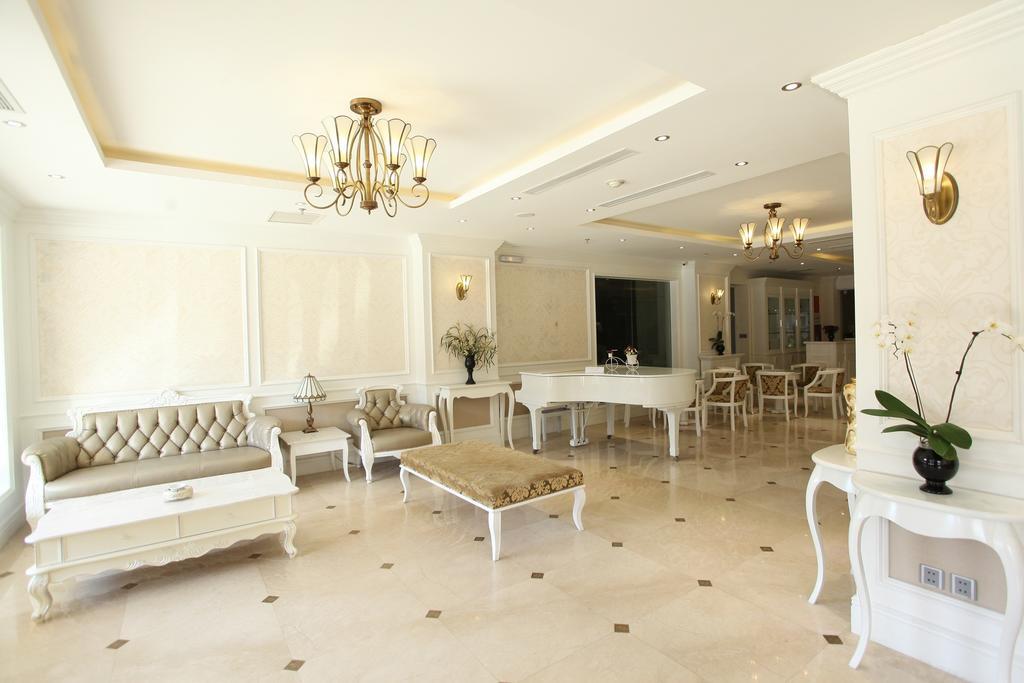 Bay Palace 3* Hạ Long
