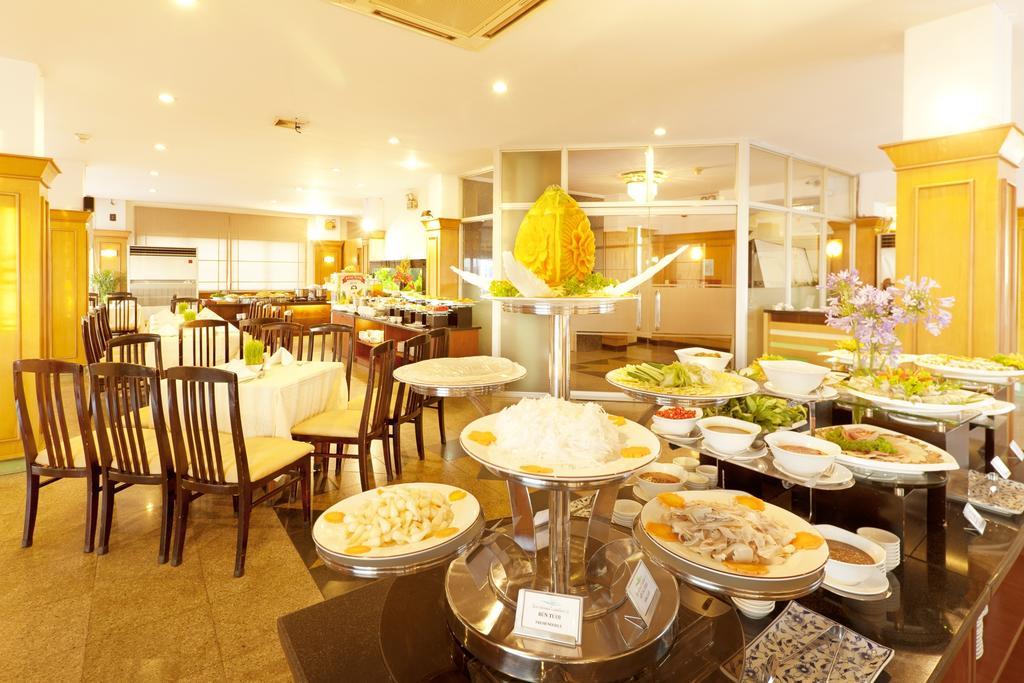 Liberty Saigon Parkview Hotel 3*