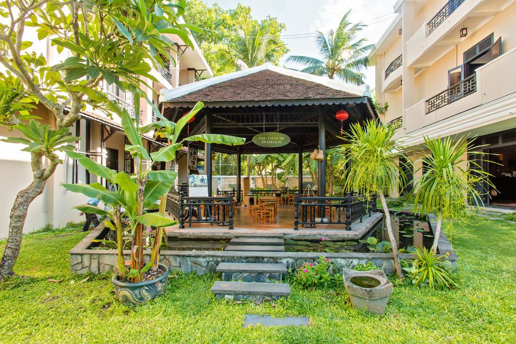 Historic Khách sạn