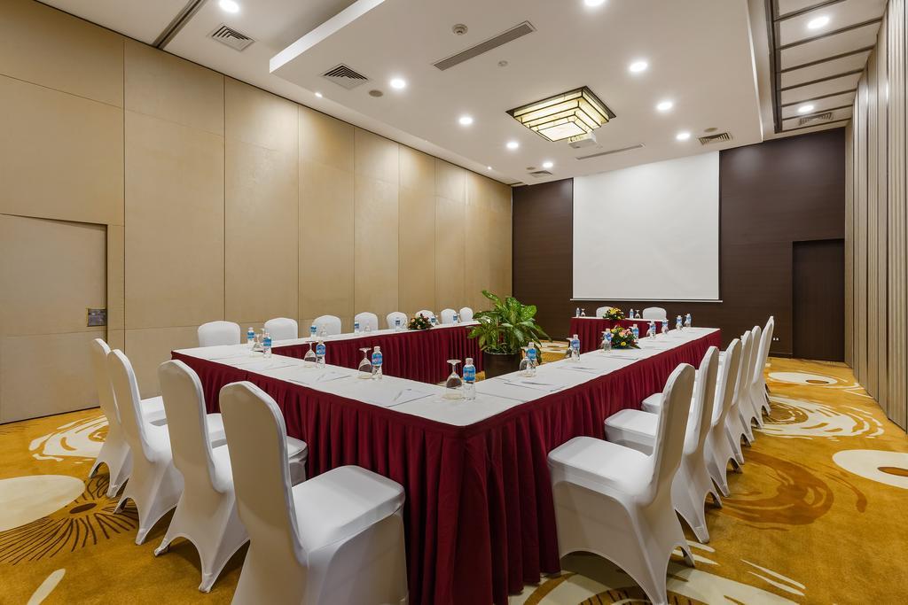 Halong Pearl Khách sạn 4*