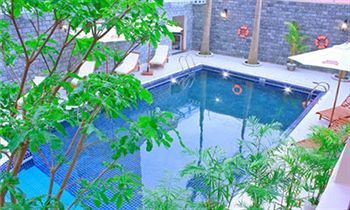 Luxury 3*