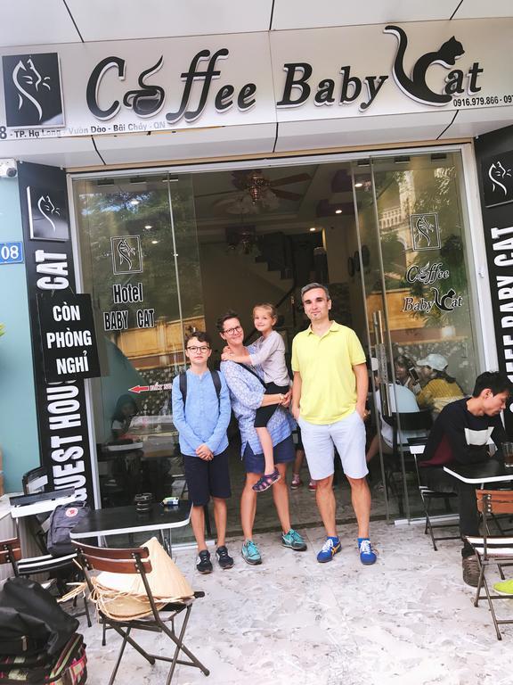 Babycat & Coffee