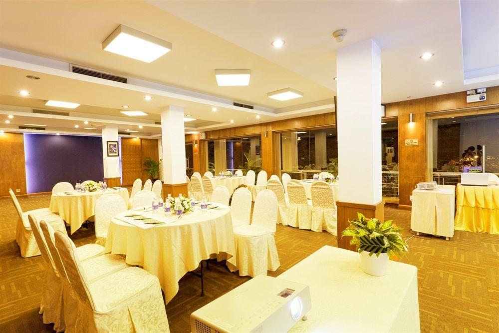 Hotel Liberty Saigon Parkview