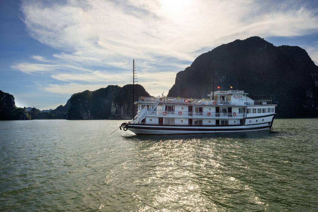  Rosa Boutique Cruise