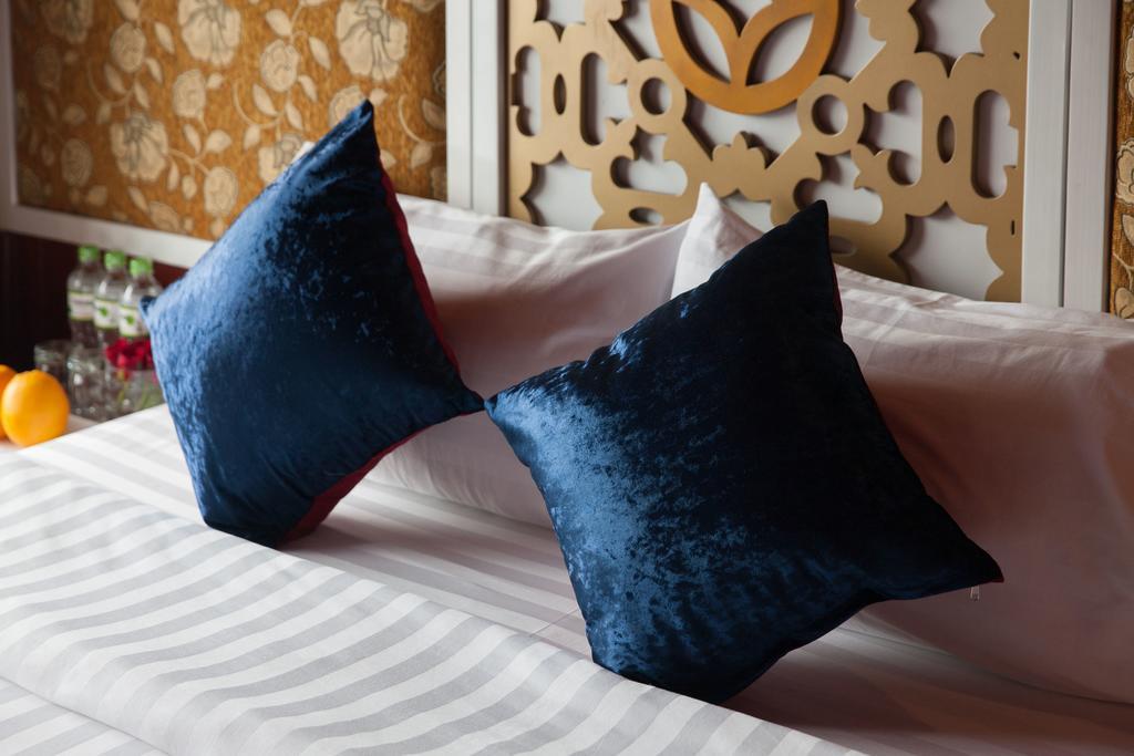 Rosa Boutique Cruise  Ha Long