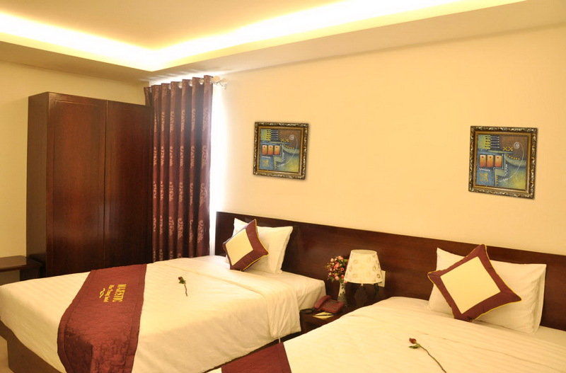 Majestic 3*
