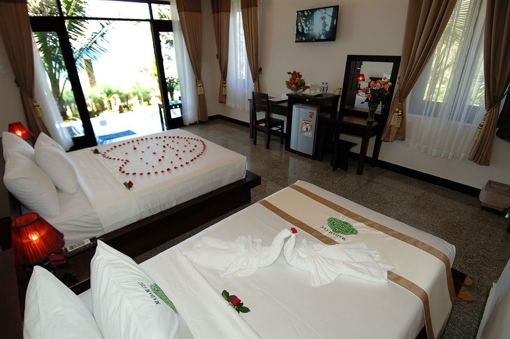 Resort Saigon Emerald 4*