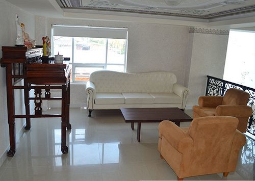 Nam 3* Phan Thiet