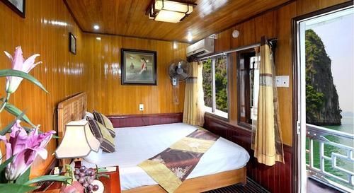 Cristina Diamond Cruise Ha Long