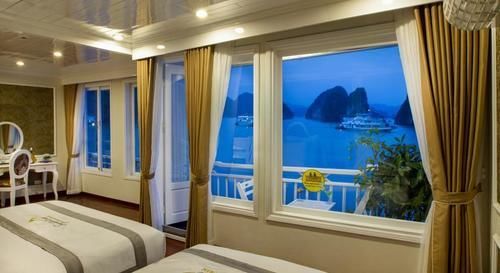 Cristina Diamond Cruise Ha Long