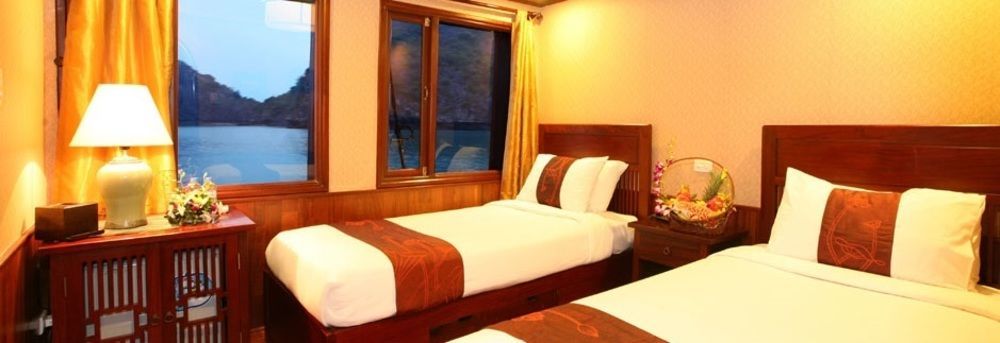  Indochina Sails Bay
