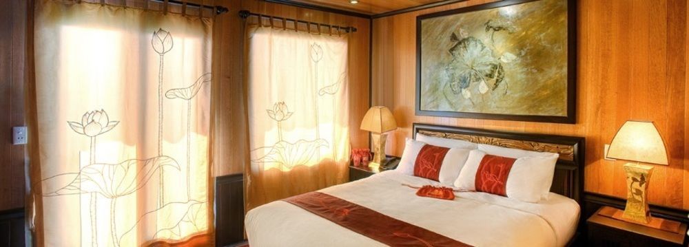 Indochina Sails Bay Ha Long