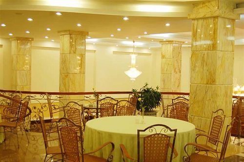 Hotel Golden Halong 4*