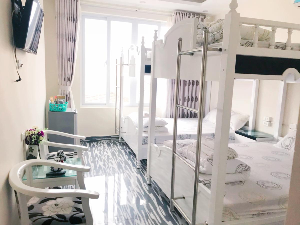 Babycat & Coffee Hotel 2*