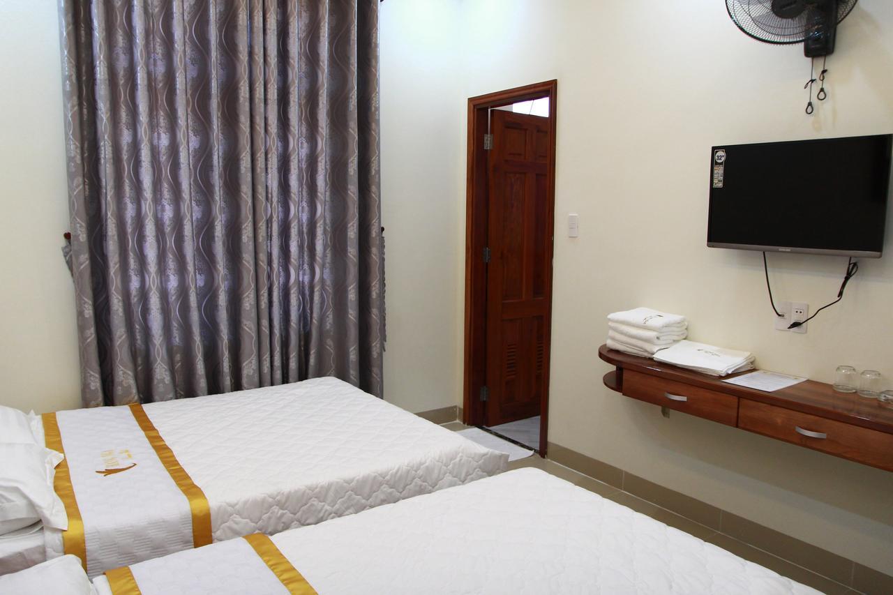Hang Nga Luxury Hotel *