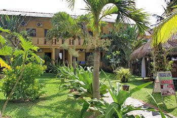 Nang Hon Rom Hotel