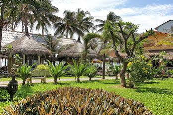 Nang Hon Rom Hotel 3*