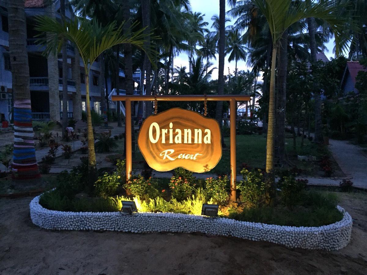 Orianna Resort *