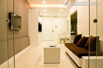 Beach Front Apartment *