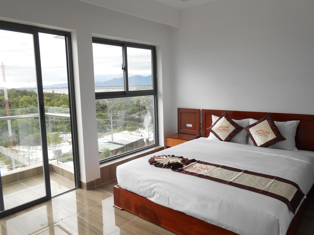 Khách sạn White Sand Cam Ranh 3*