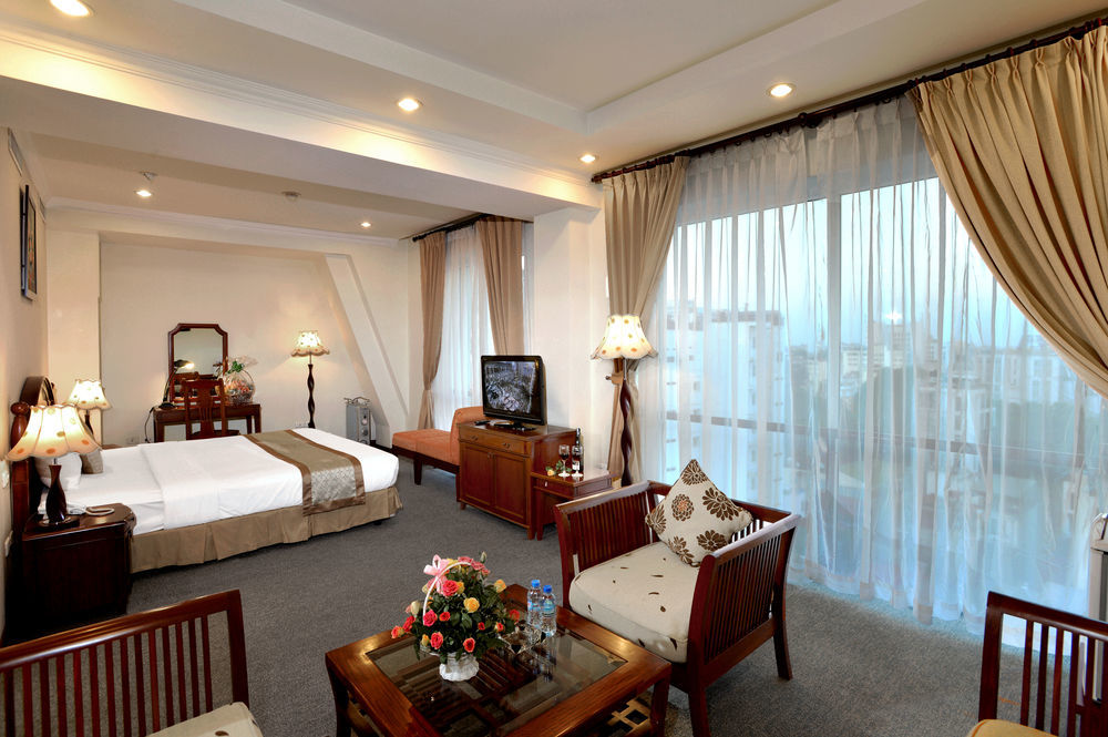 Rosaliza 3* Hanoi