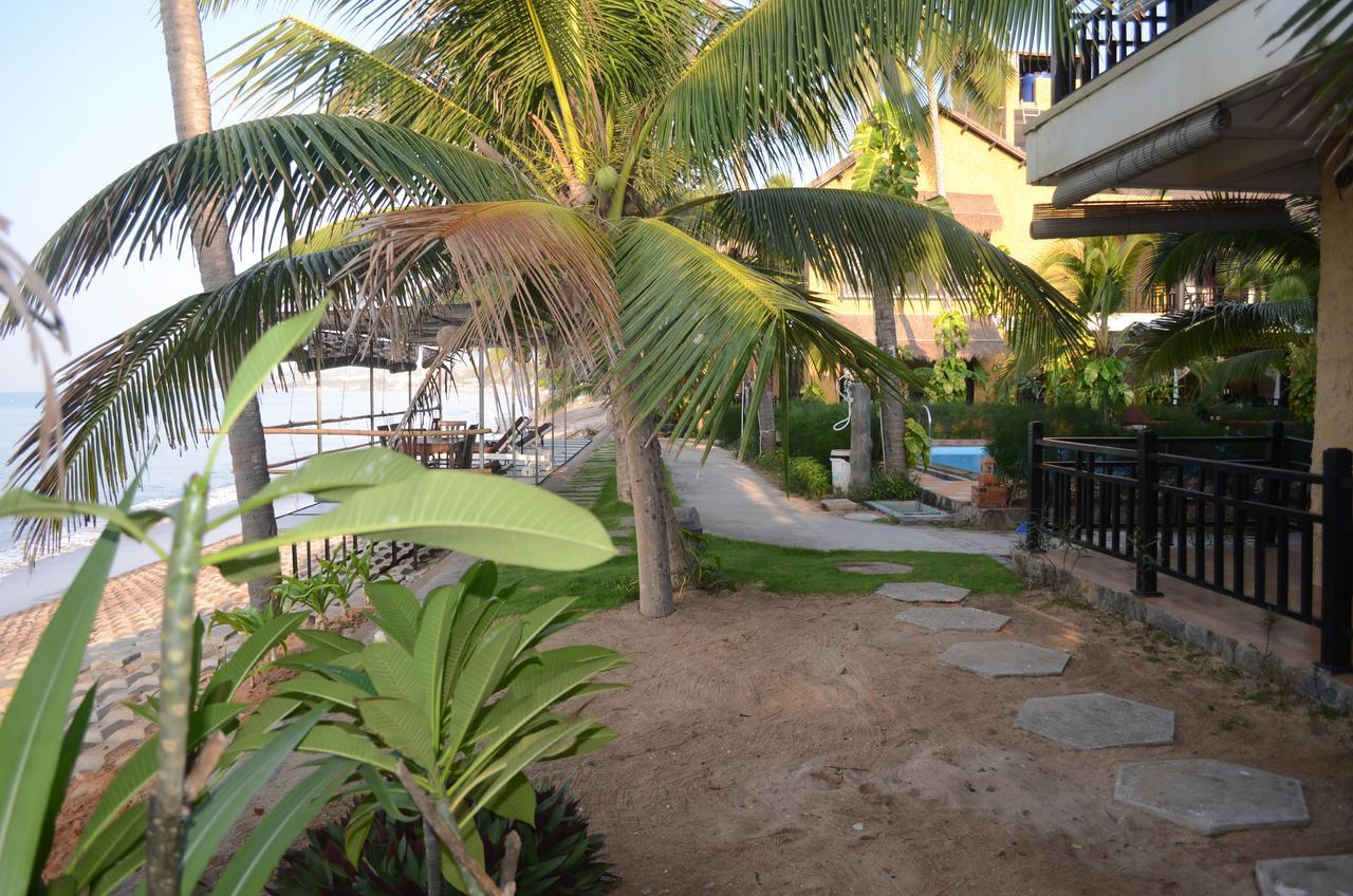Rang Garden Side