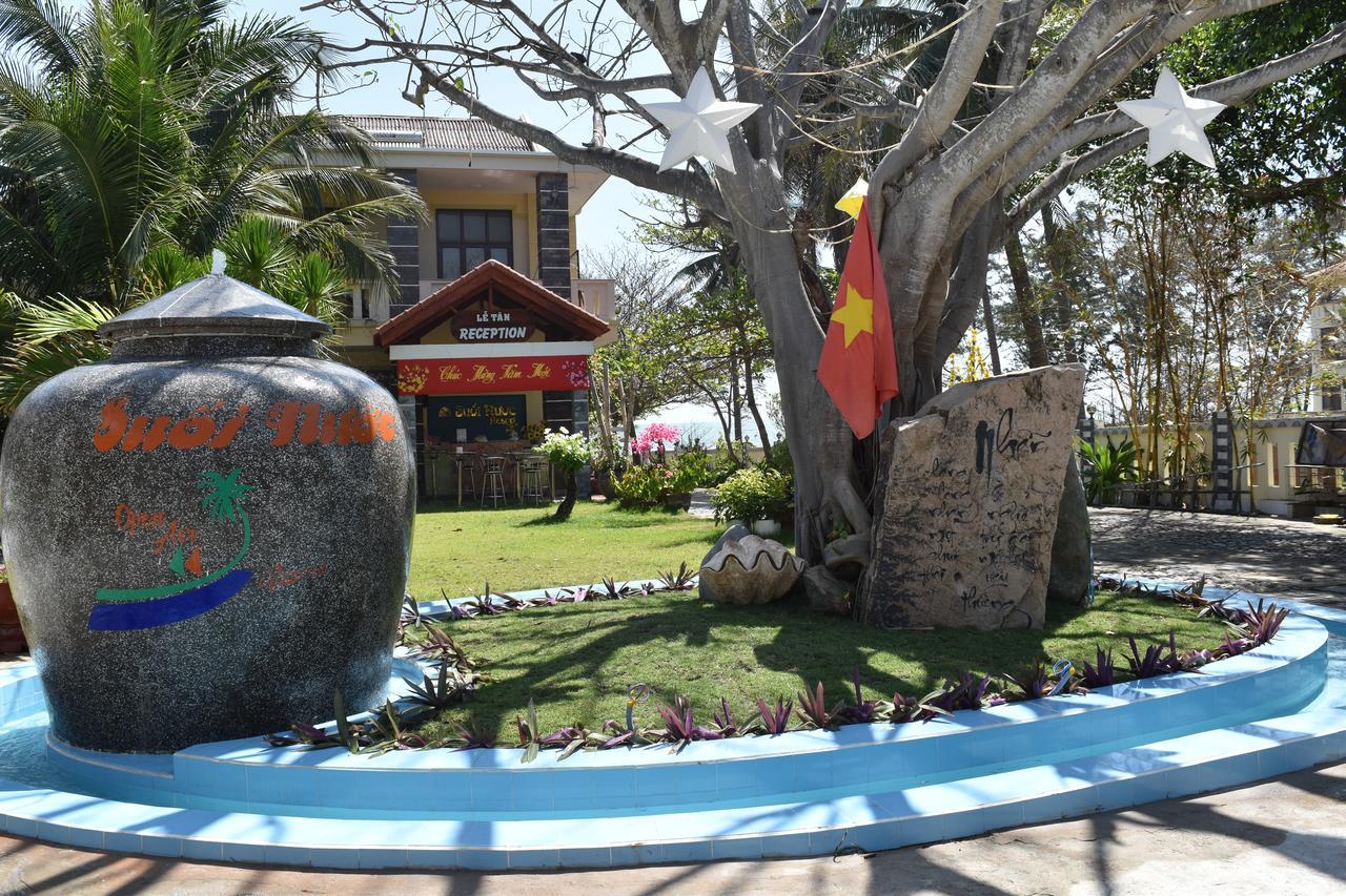Suoi Nuoc Resort